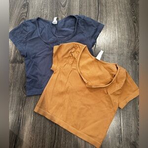 Nikibiki seamless duo tees